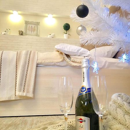 Studio Luxe On Victory Street In The City Center Vinnytsia Ngoại thất bức ảnh